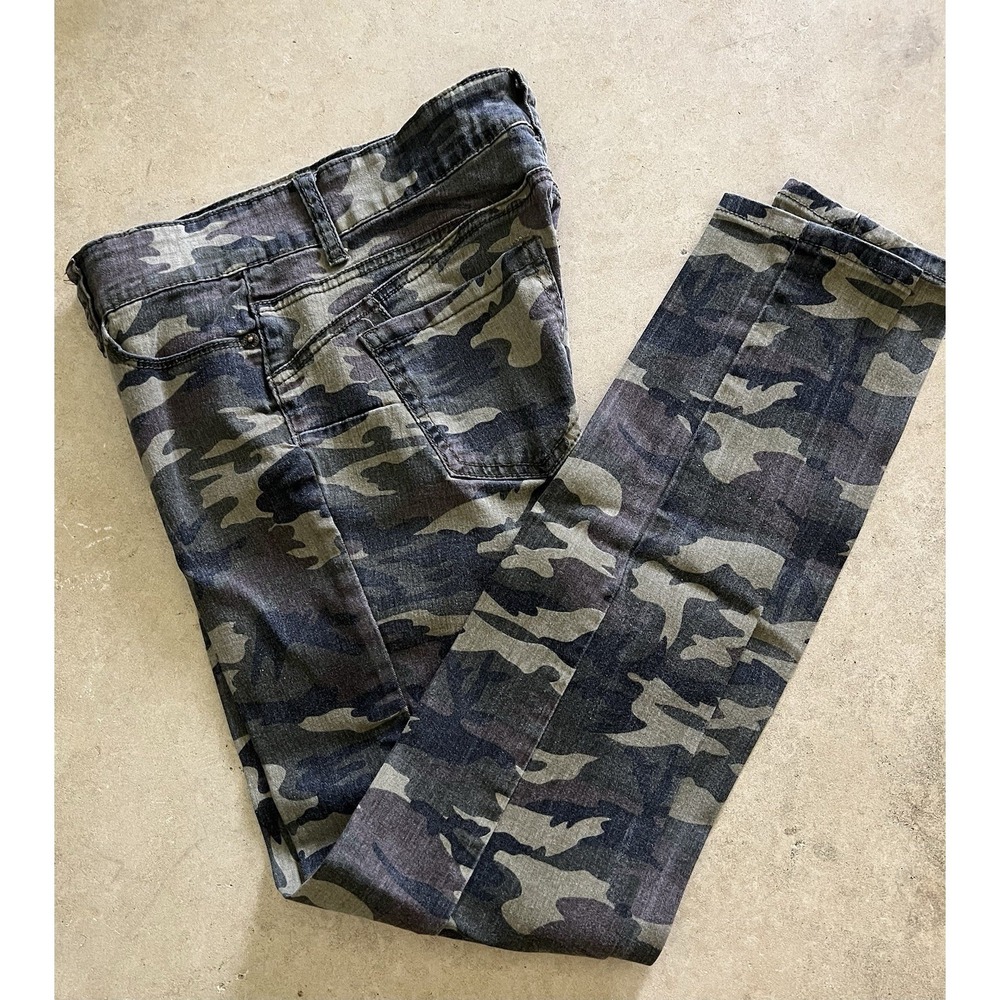 Elite Brazilian Collection Denim Jeans Stretch Juniors Size 5 Camo Pants